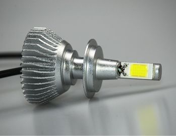 หลอดไฟ LED ของรถยนต์ H7 5700 ความสว่างของลูเมน 12 เดือน Warranty